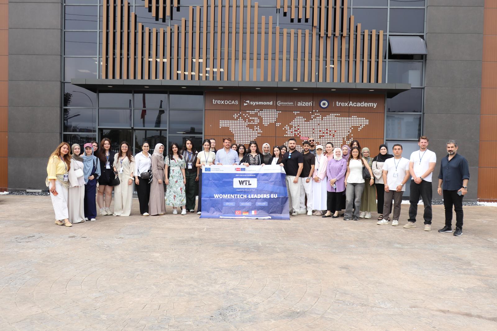 Öğrencilerimiz Erasmus+ Genç Kadınlar Teknoloji ve Liderlik Projesinde Yer Aldı